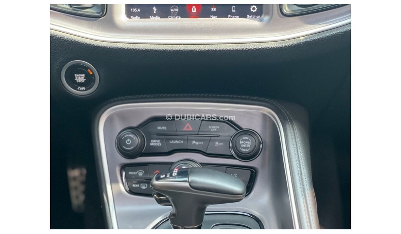 Dodge Challenger SRT8 392 Scat Pack Shaker Dodge Challenger SRT 392 Scat Pack