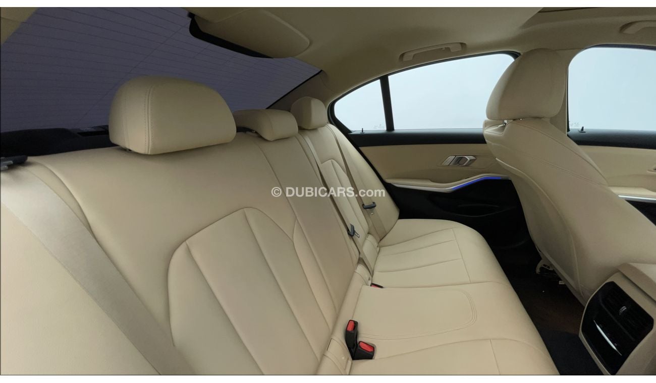 BMW 320i EXCLUSIVE 2 | Zero Down Payment | Free Home Test Drive