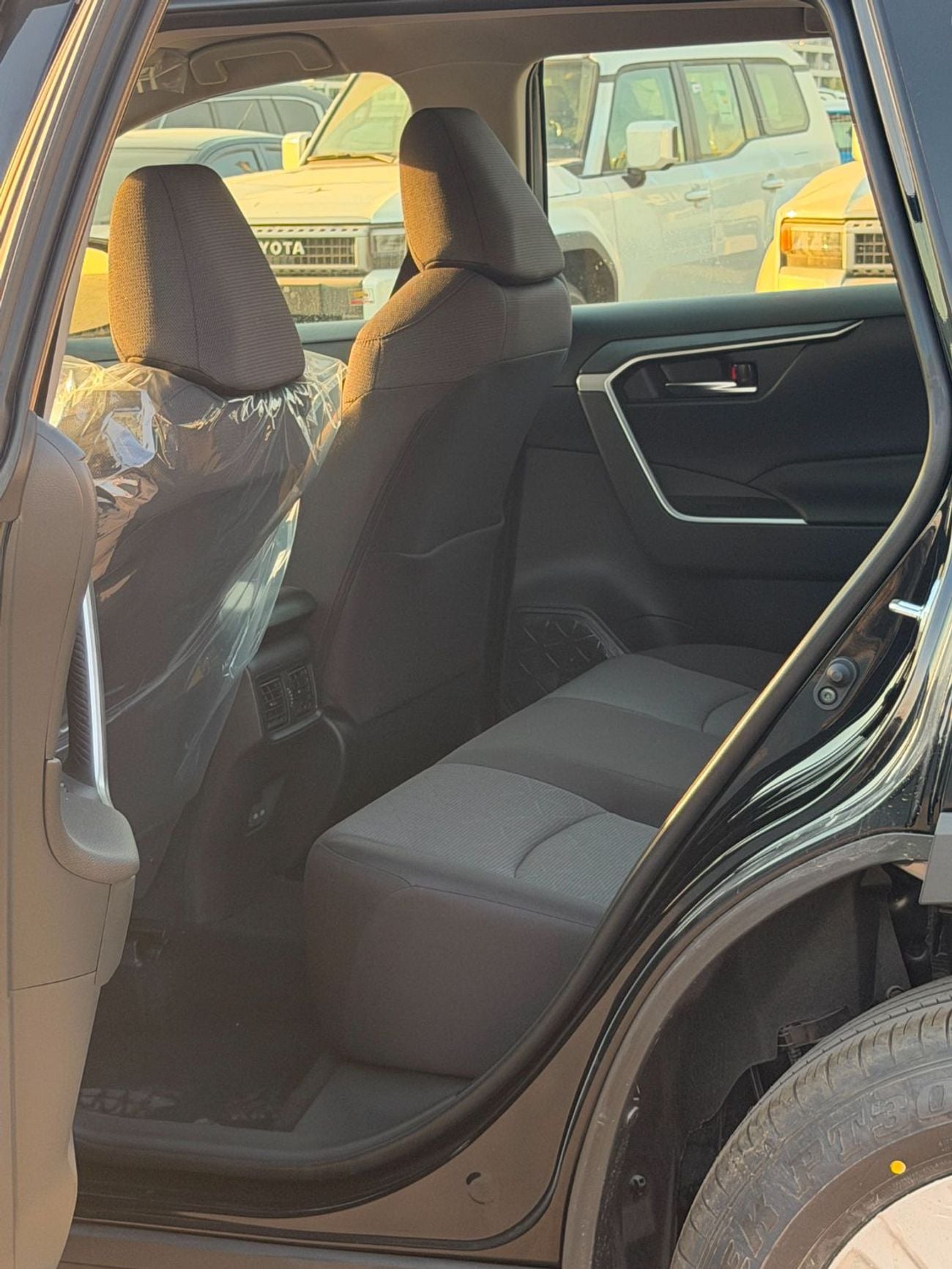 Toyota RAV4 XLE PETROL A/T