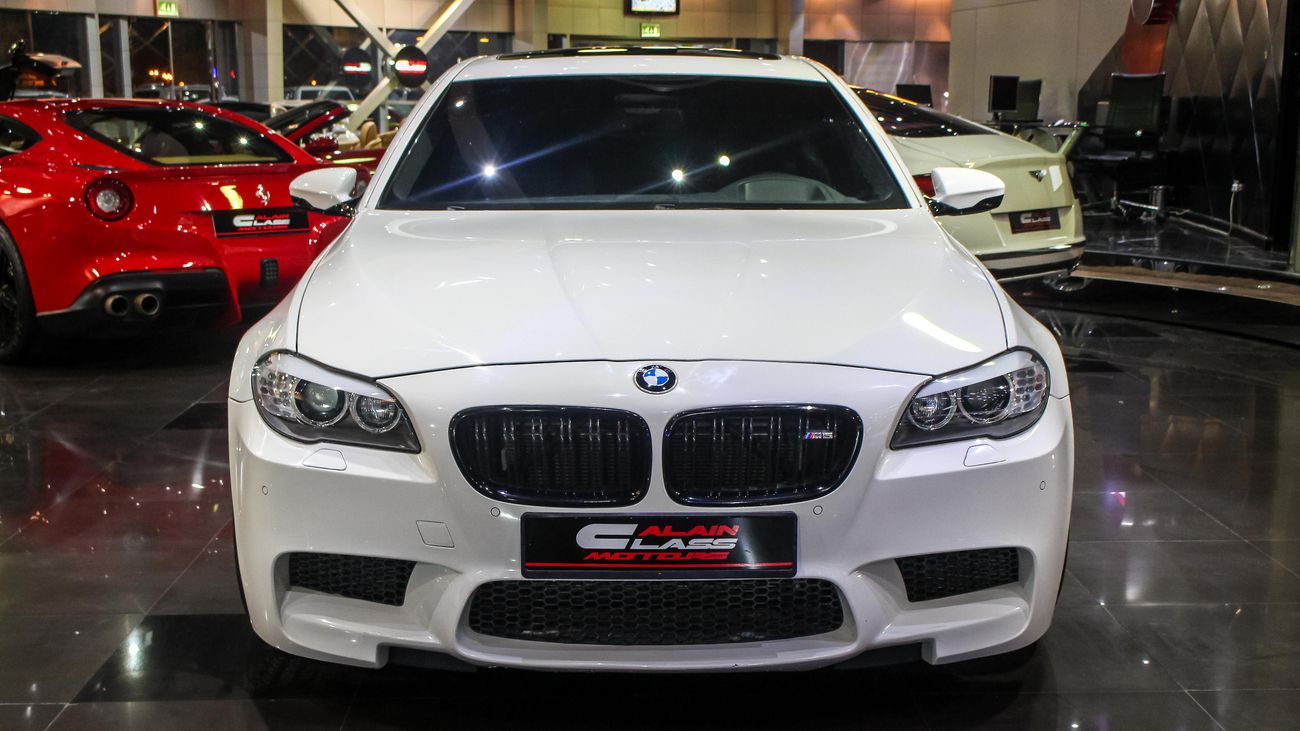 بي أم دبليو M5