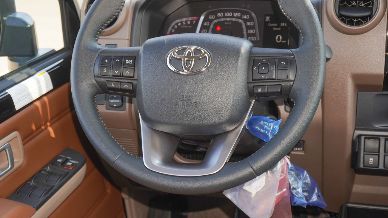 Toyota Land Cruiser 70 LX 4.0L V6 A/T