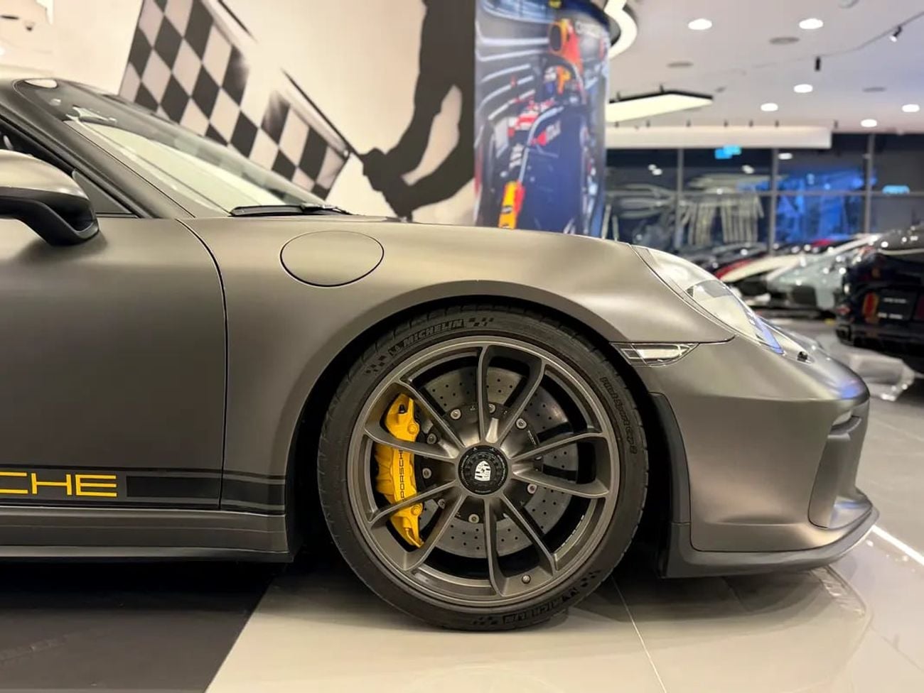 بورش 911 GT3 GCC Specs