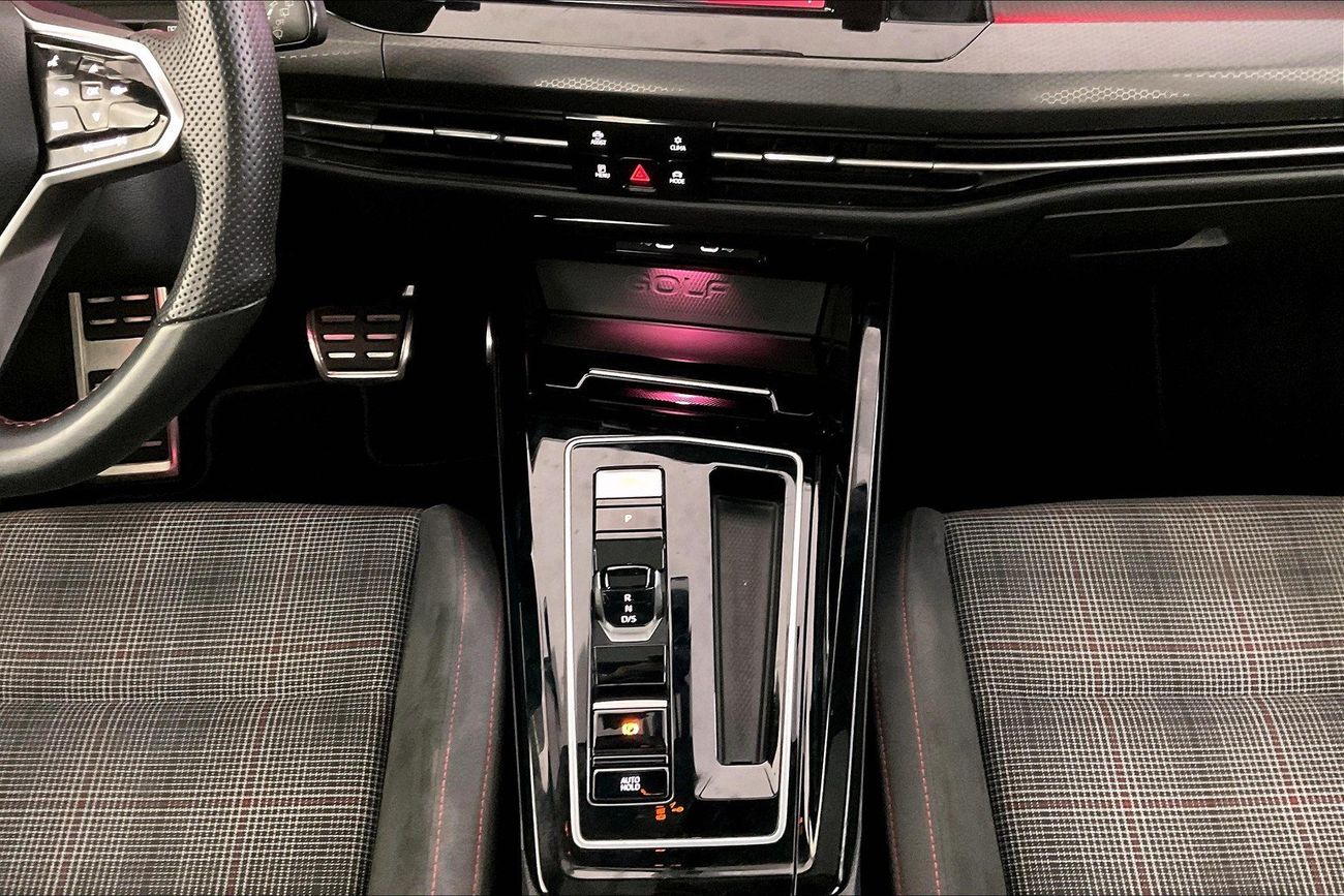 Volkswagen Golf GTI - Cloth | Carnival Sale • UP TO AED 20,000 OFF | Guaranteed Warranty | 0 Down Payment