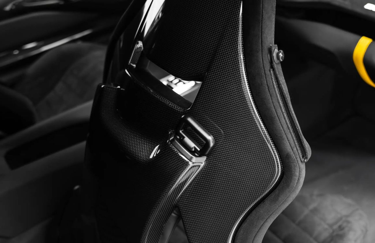 فيراري 812 كومبيتيزون 6.5L V12 Naturally Aspirated Engine