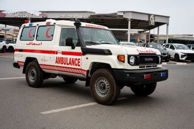 Toyota Land Cruiser Toyota Land Cruiser 78LC78 4.0L V6 Hardtop Ambulance manual