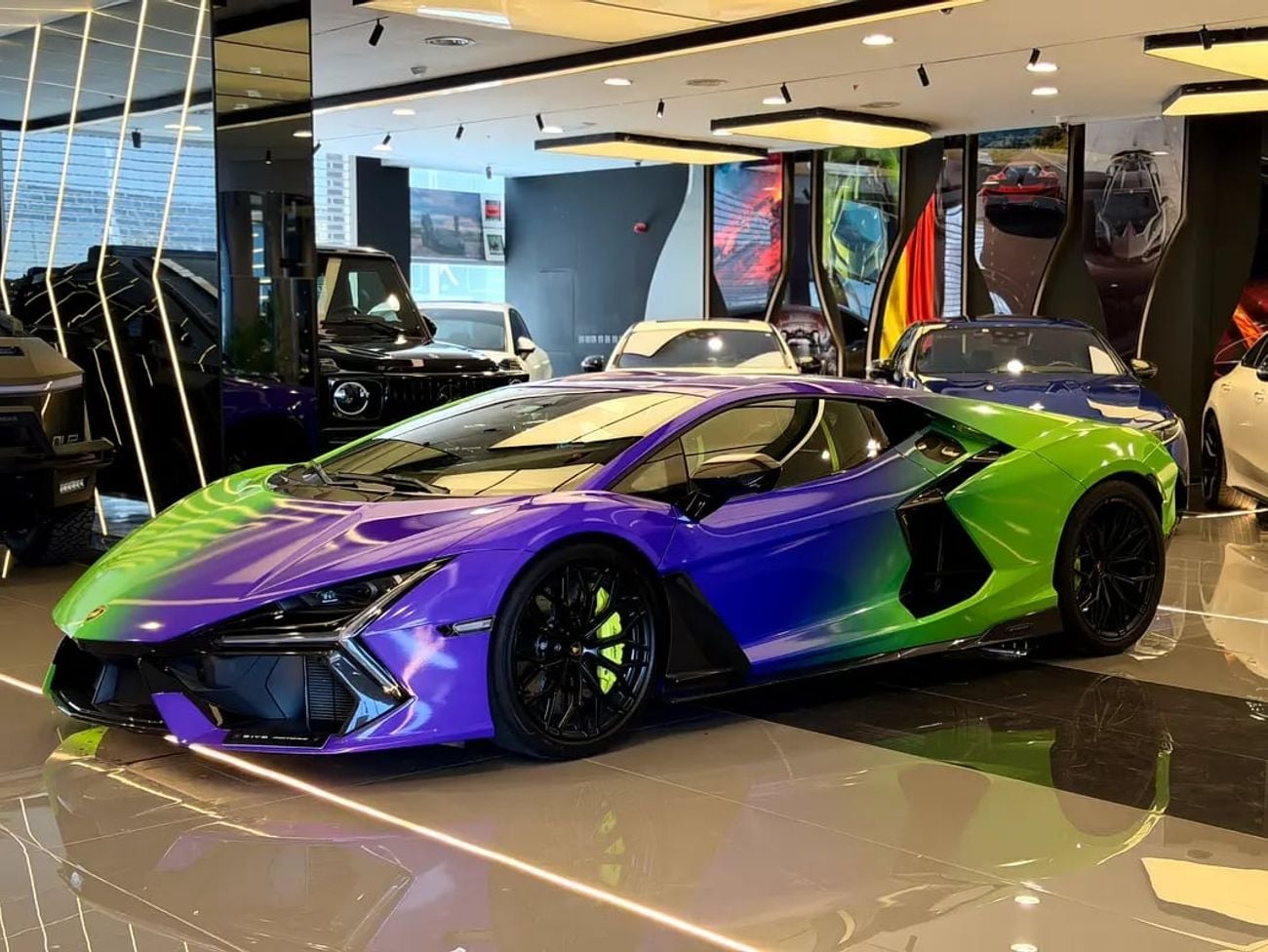 لامبورغيني ريفويلتو Japanese Specs | 6.5L V12 Hybrid