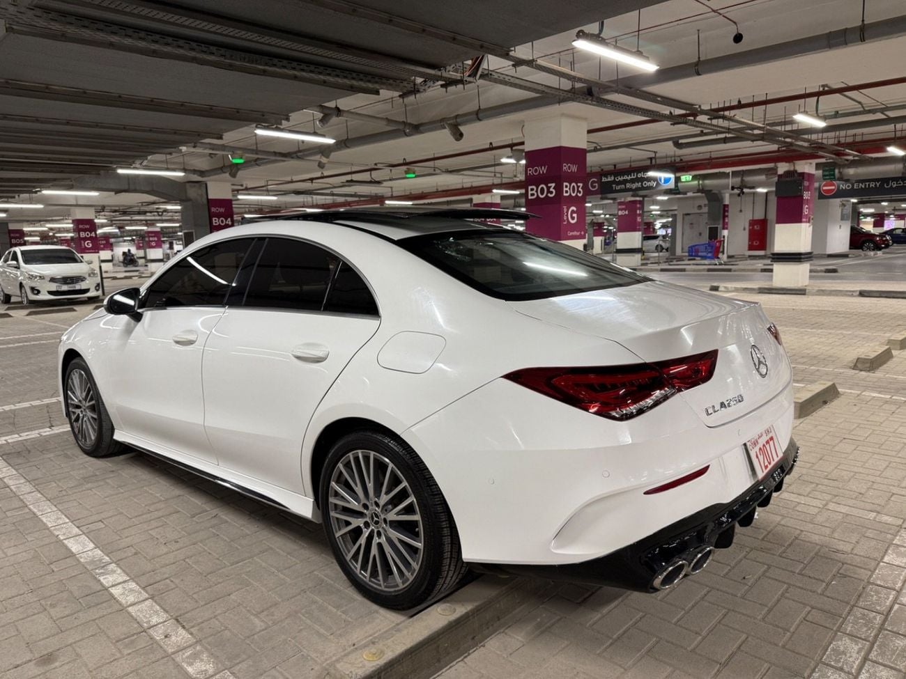 مرسيدس بنز CLA 250 Premium + 2.0L