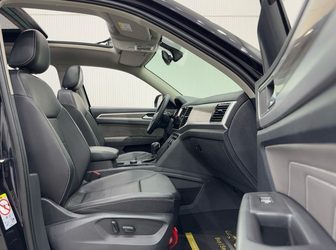 فولكس واجن تيرامونت Comfortline 3.6L 2023 Volkswagen Teramont Comfortline V6, 2025 Warranty + Service Pack, 7 Seater, GC