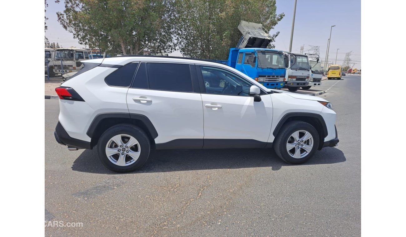 تويوتا راف ٤ TOYOTA RAV4 FULL OPTION