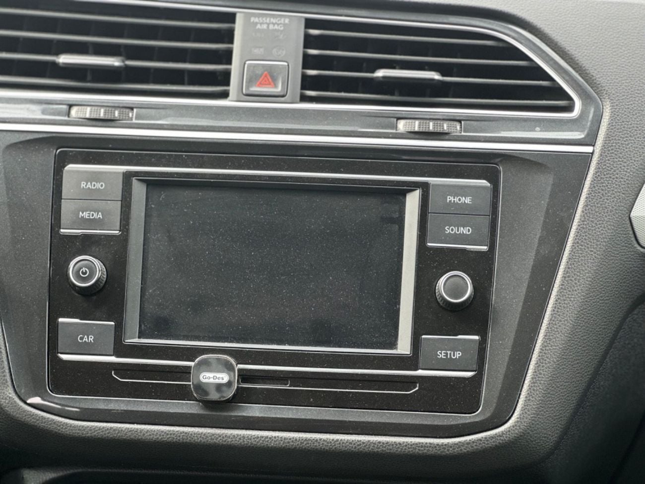 فولكس واجن تيجوان موديل 2018 خليجي حاله ممتازه من الداخل والخارج