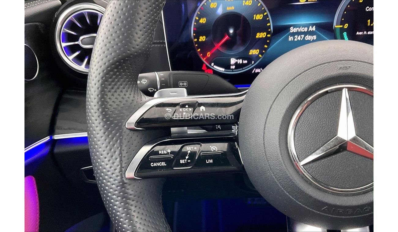 Mercedes-Benz E200 Premium