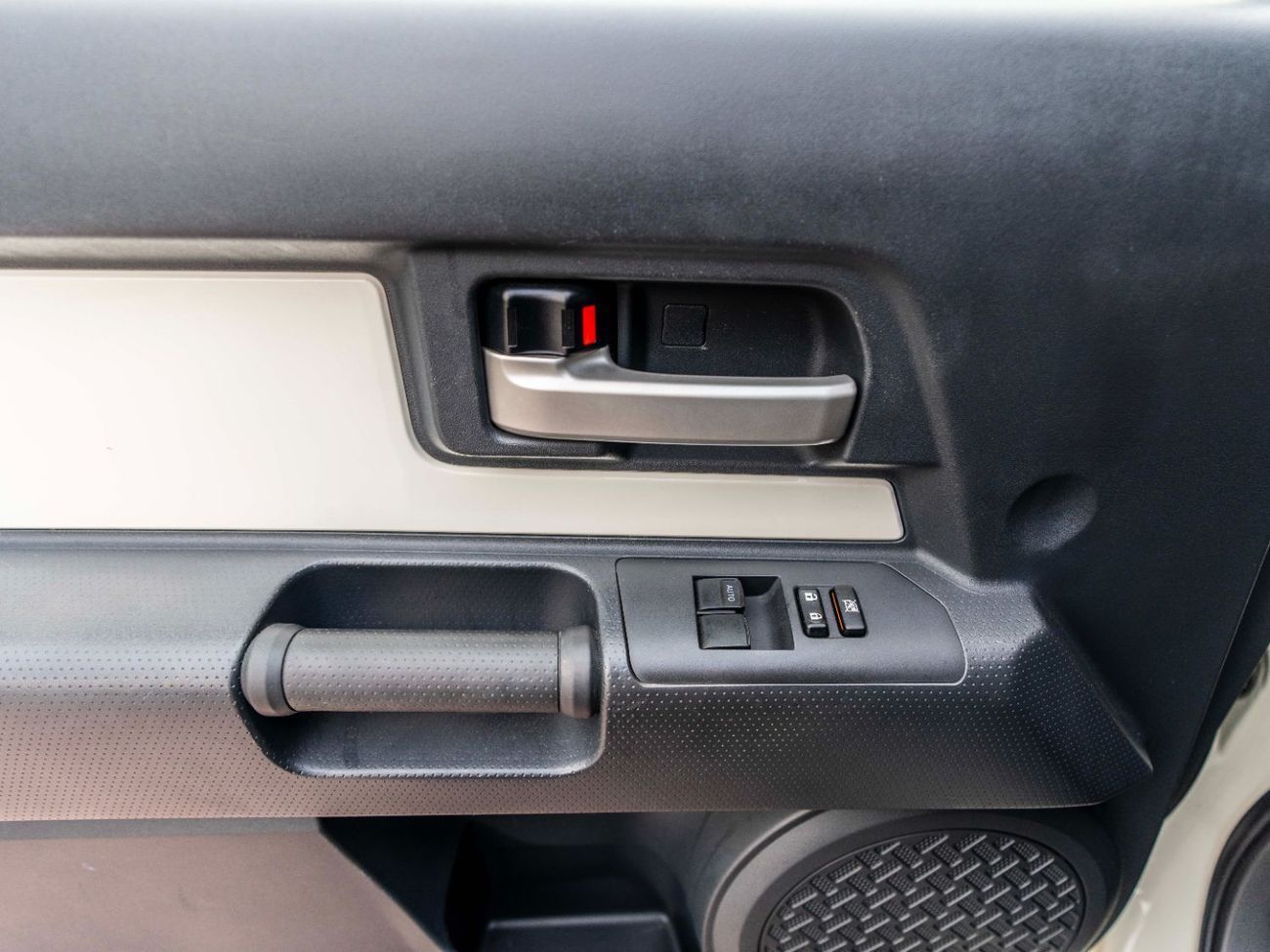 Toyota FJ Cruiser GXR 4.0L A/T