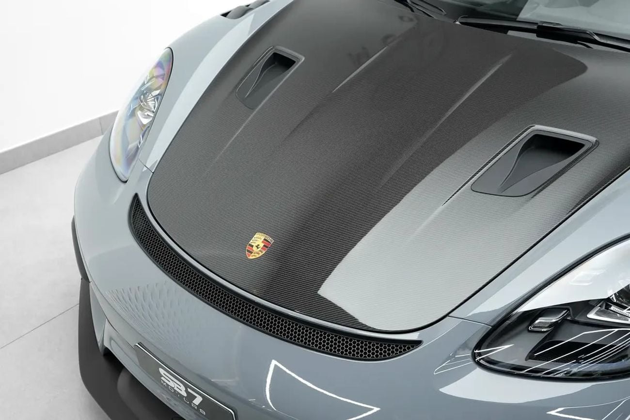 بورش كايمان 718 GT4 RS WEISSACH PACKAGE | GCC WITH WARRANTY