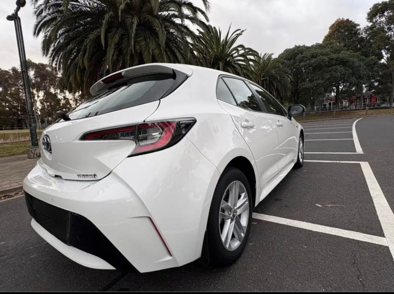 تويوتا كورولا HATCHBACK HYBRID 1.8 PETROL