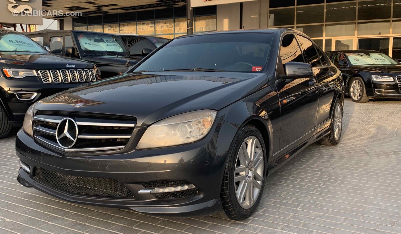 Mercedes-Benz C 250 V6