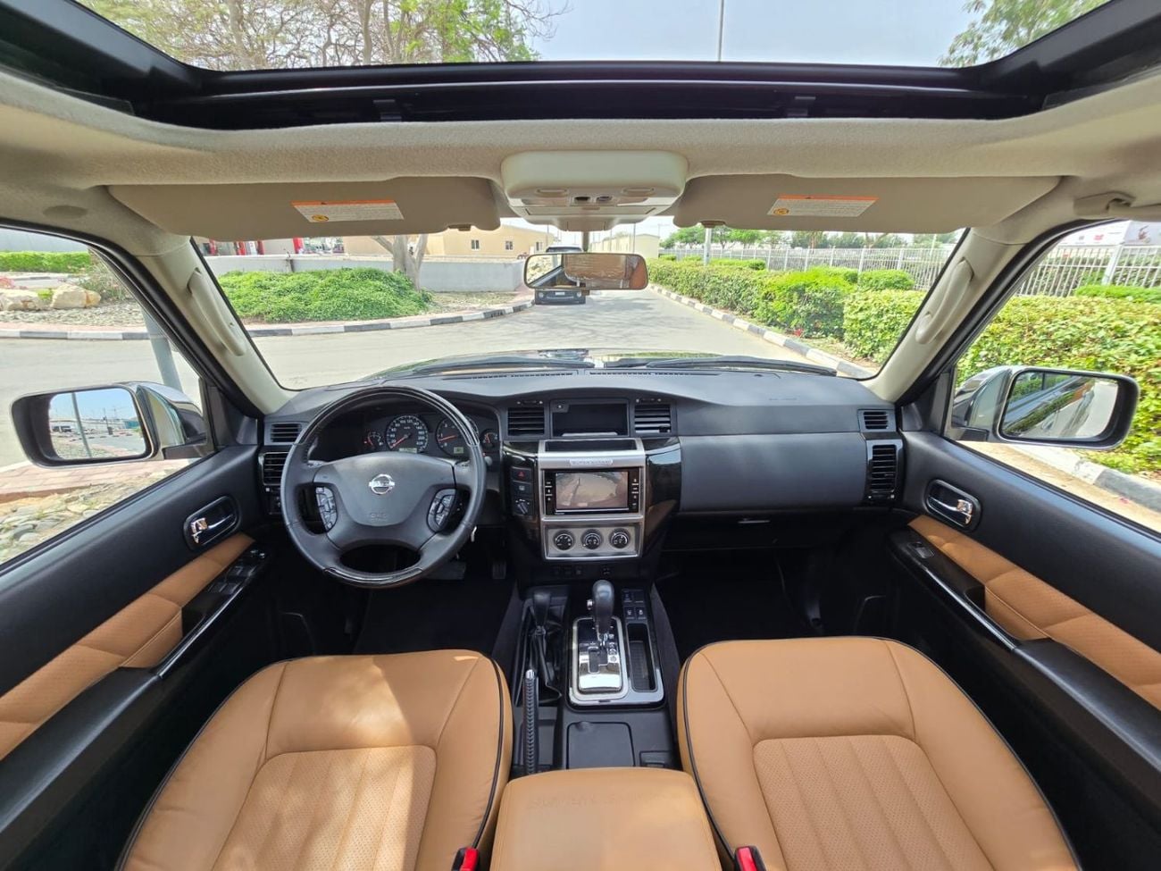 Nissan Patrol Super Safari SUPER SAFARI 2022 GCC LOW MILEAGE WITH AGENCY SERVICE CONTRACT IN MINT CONDITION