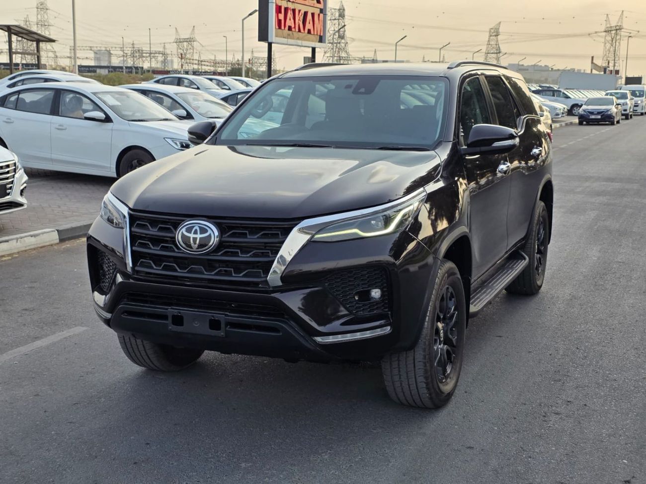 تويوتا فورتونر diesel 2.8 liter ,Right hand drive 2024 Model ,only for export available