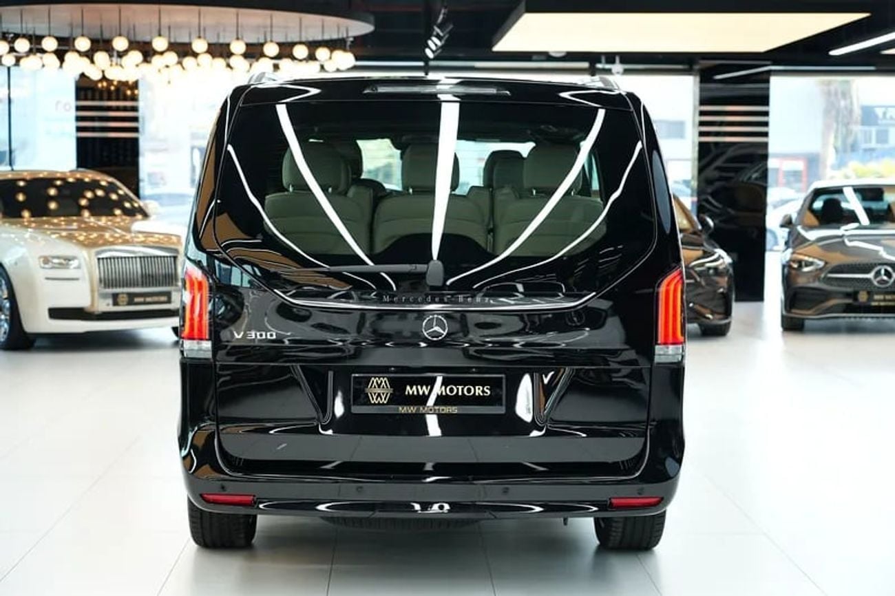 Mercedes Benz V300 Mercede-Benz V 300 AVANTGARDE | GCC 0km | Agency Warranty | 360 View | 64 colors Ambeint Lights