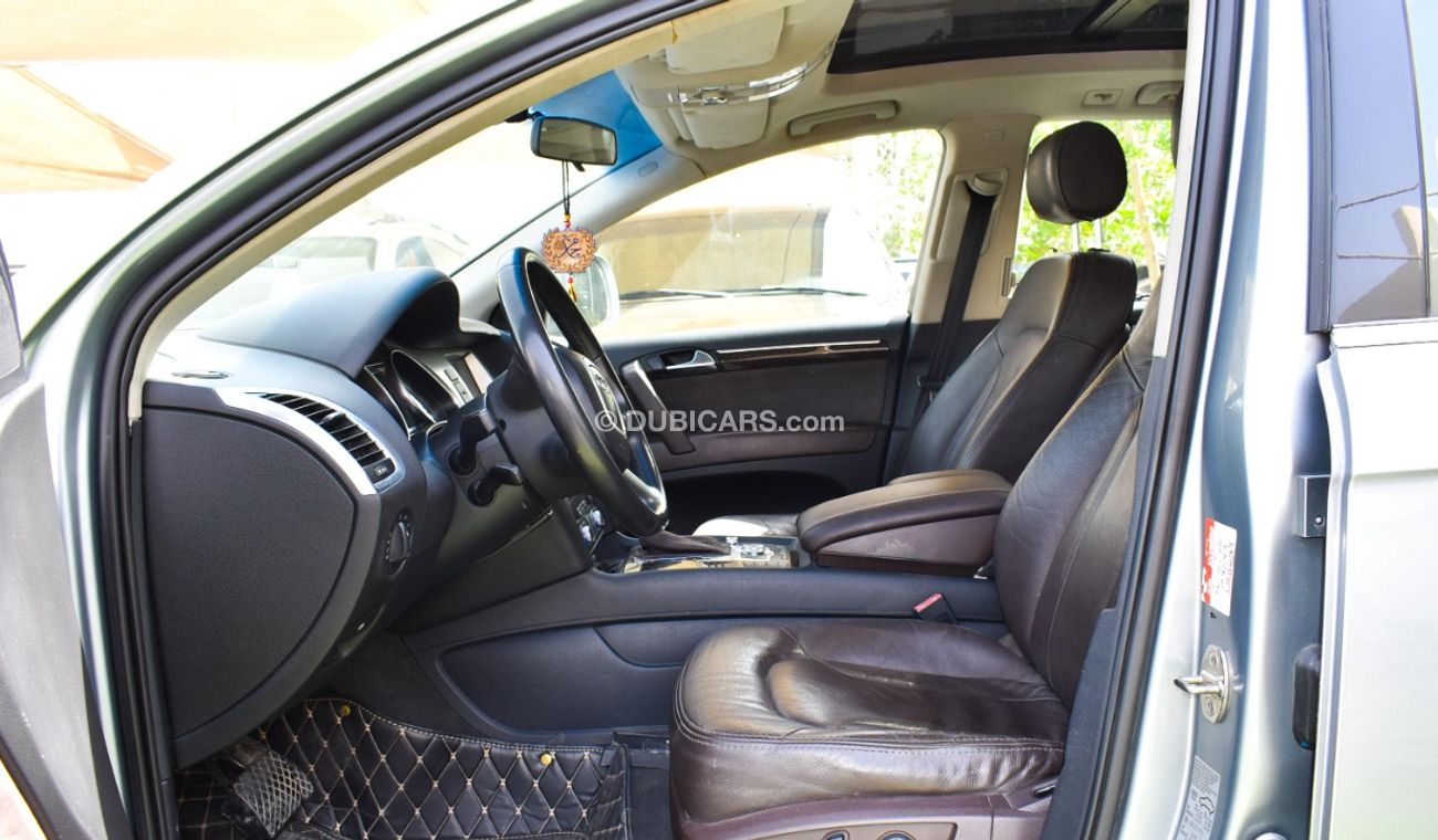 Audi Q7 2009 GCC model, silver color, saffron interior, leather panorama, cruise control, sensor wheels, in