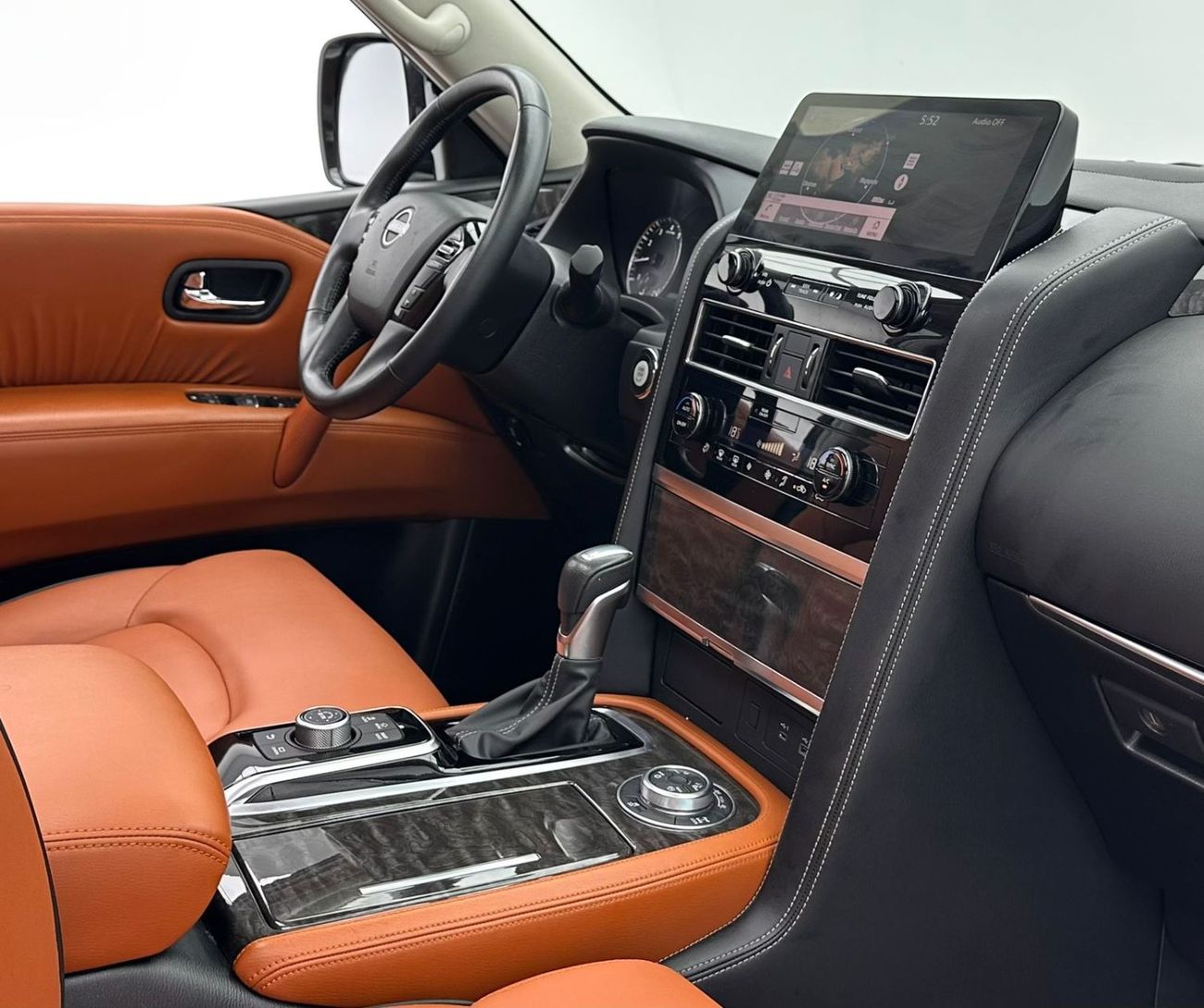 Nissan Patrol LE Titanium 5.6L 2024 Nissan Patrol LE Titanium, 1 Year Warranty Unlimited KM, Full Service History,