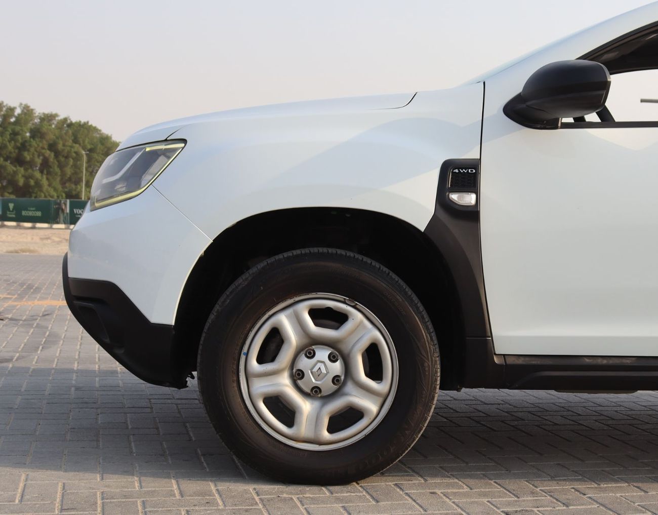 رينو داستر رينو داستر2021 - بدون حوادث - محرك 2.0 - 4WD - ممشى قليل - بحالة ممتازه