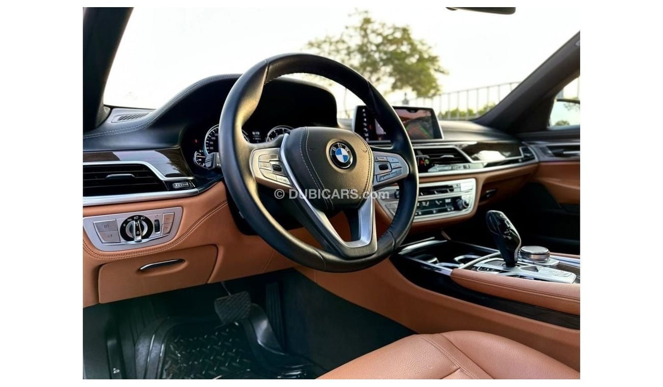 BMW 730Li Std low mileage, full history service, GCC