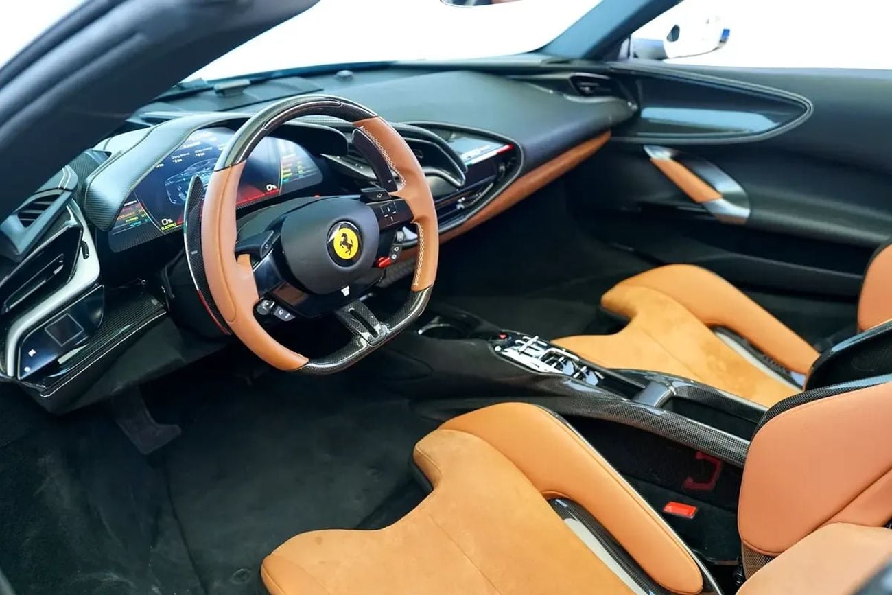 Ferrari SF90 SPIDER ASSETTO FIORANO