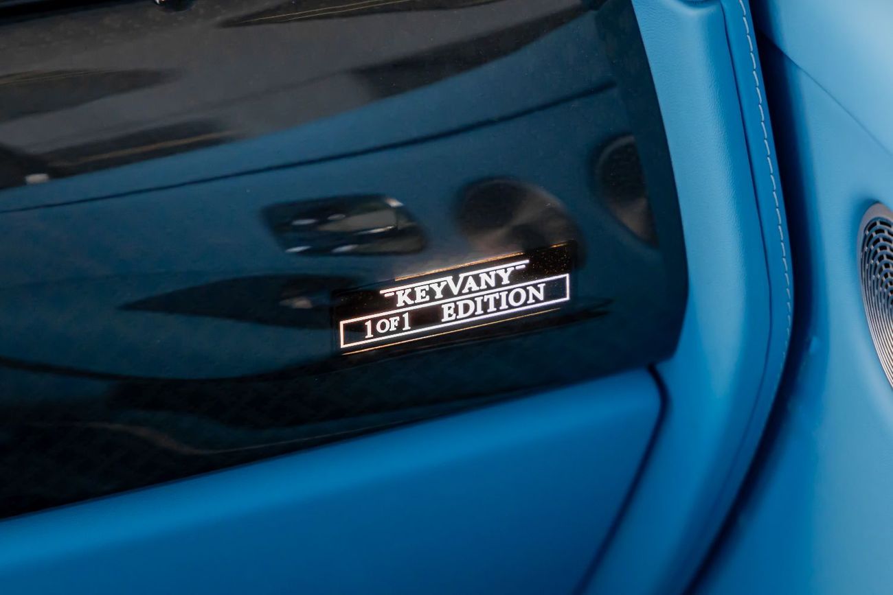 رولز رويس كولينان ROLLS ROYCE COLLINAN - 2025 - BY KEYVANY - 1 OF 1  PERFECT CONDITION - BLACK BADGE