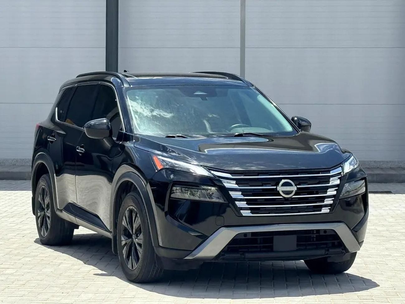 Nissan Rogue Midnight Edition - American Specs - GCC Ready!