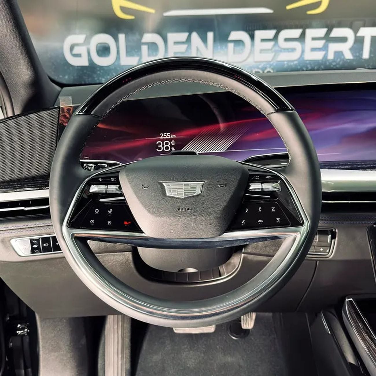 كاديلاك إسكالاد IQL - 1000E4