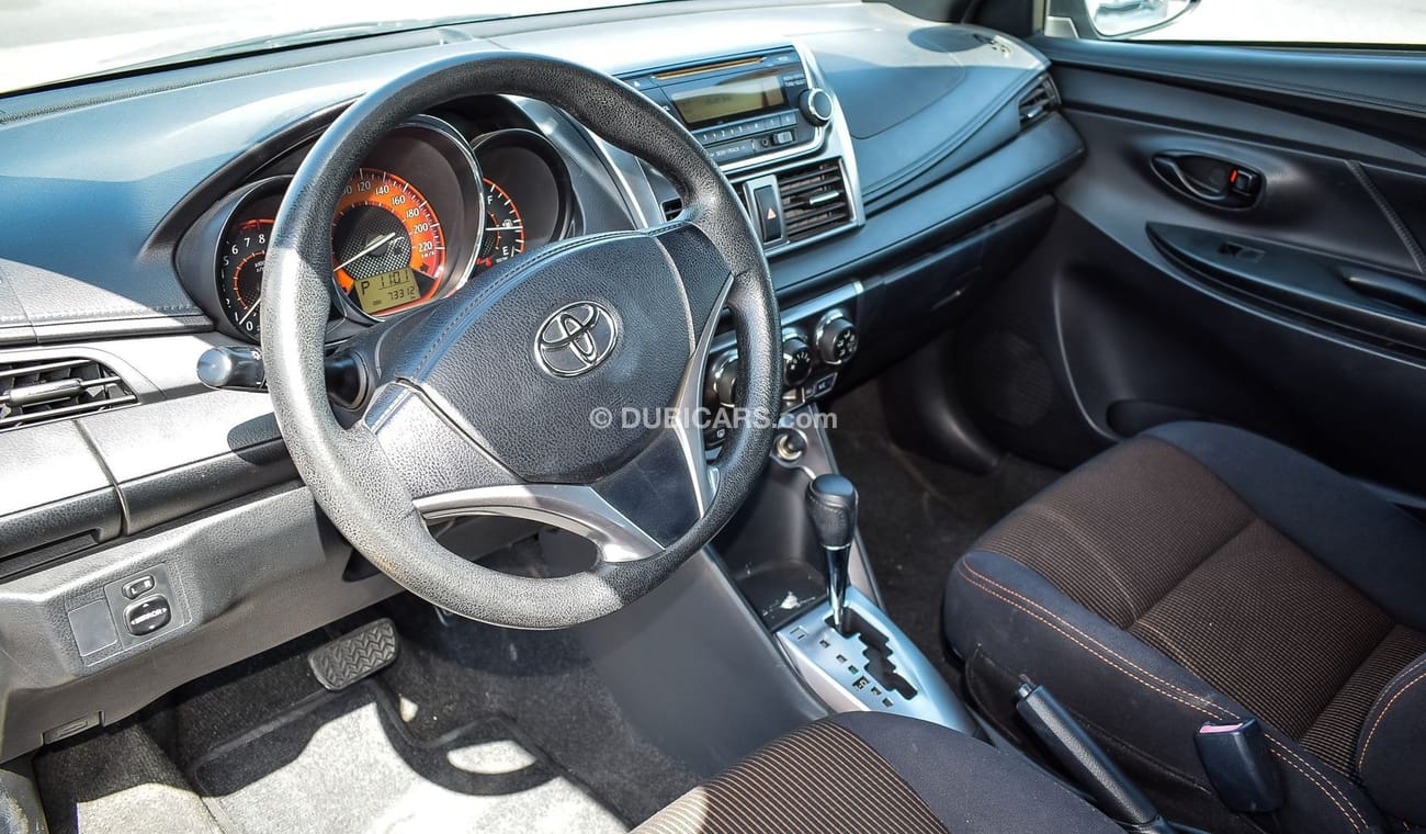 تويوتا يارس خليجي بدون حوادث بدون صبغ 2016