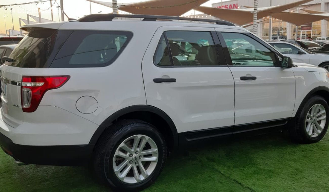 Ford Explorer Gulf - No. 2 - Cruise Control - Alloy Wheels - Excellent condition, without any costs