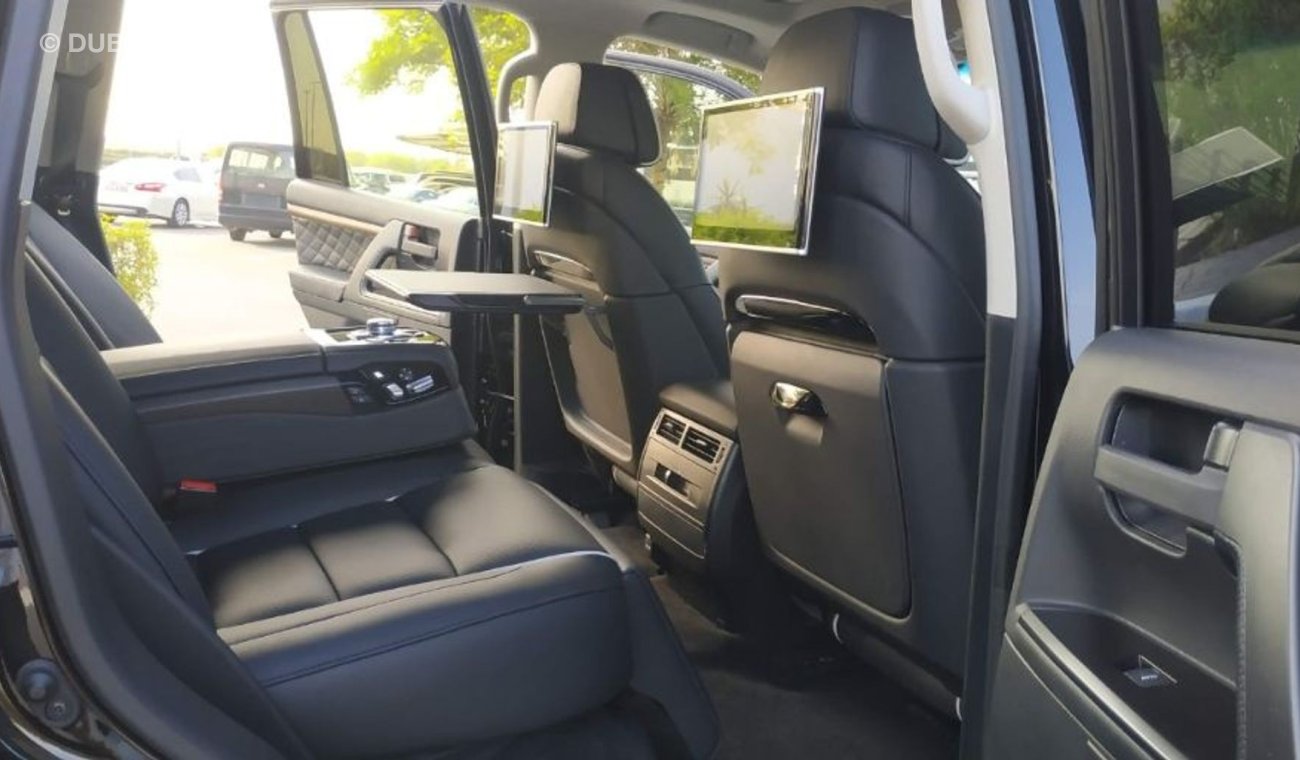 تويوتا لاند كروزر LC200 WXR with Carat Individual Luxury Seats and Khann Body Kit