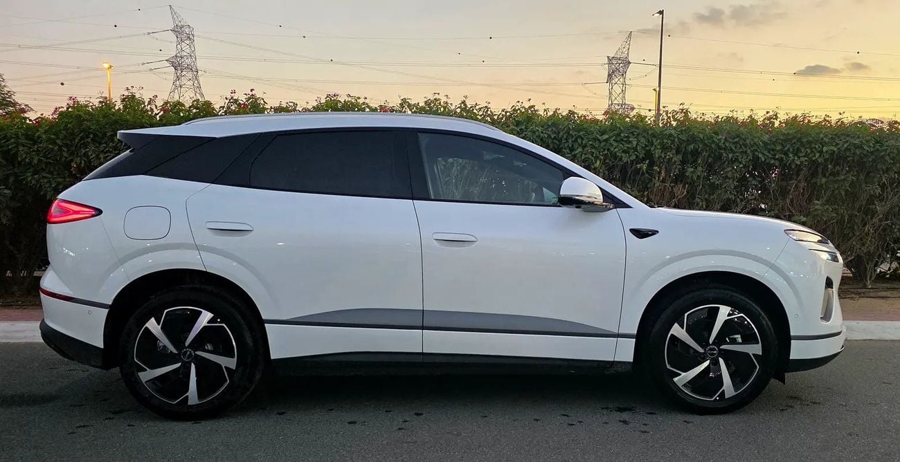 بي واي دي سيليون 7 06 Top Option | Zero km