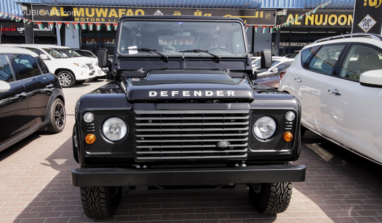 Land Rover Defender