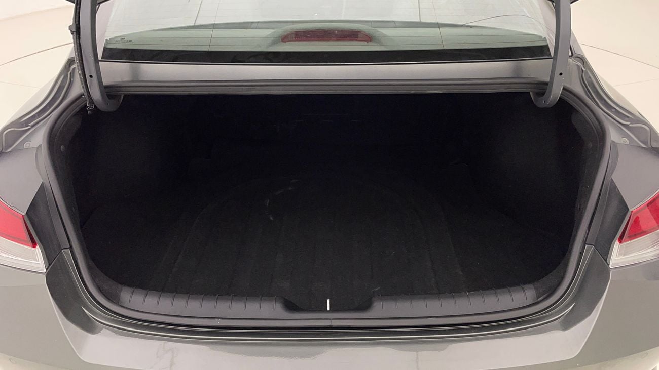 Hyundai Elantra SMART 1.6 | Zero Down Payment | Home Test Drive