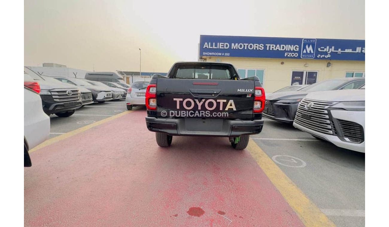 تويوتا هيلوكس D/cab P/up 4x4 2.8L Diesel - A/T - 23YM - GRS - BLK_BLK (EXPORT OFFER)