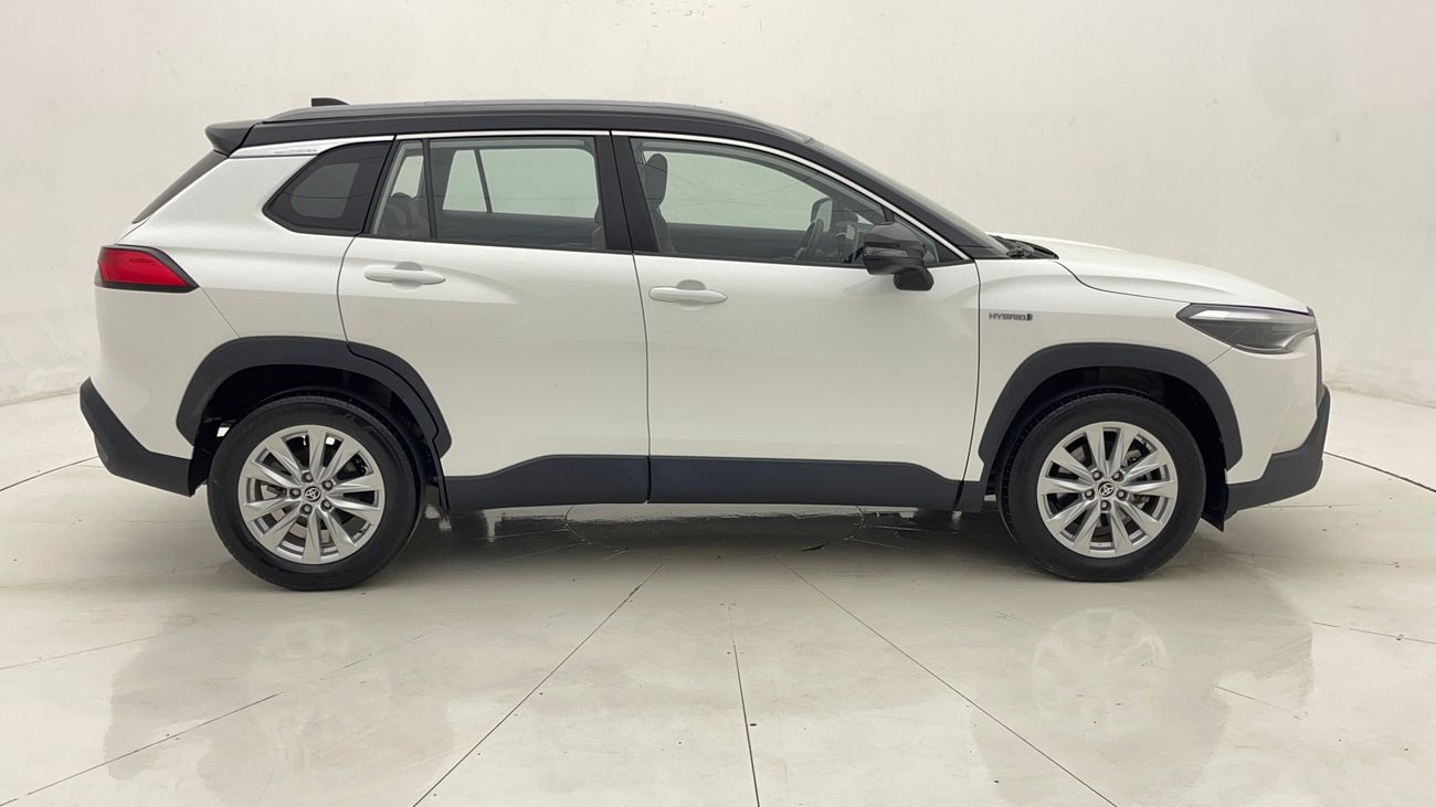 Toyota Corolla Cross GLI 1.8 | Zero Down Payment | Home Test Drive