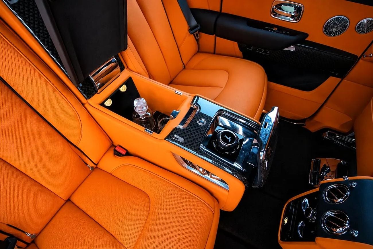 Rolls Royce Cullinan BLACK BADGE FACELITED / NO PAINT / NO ACCIDENTS