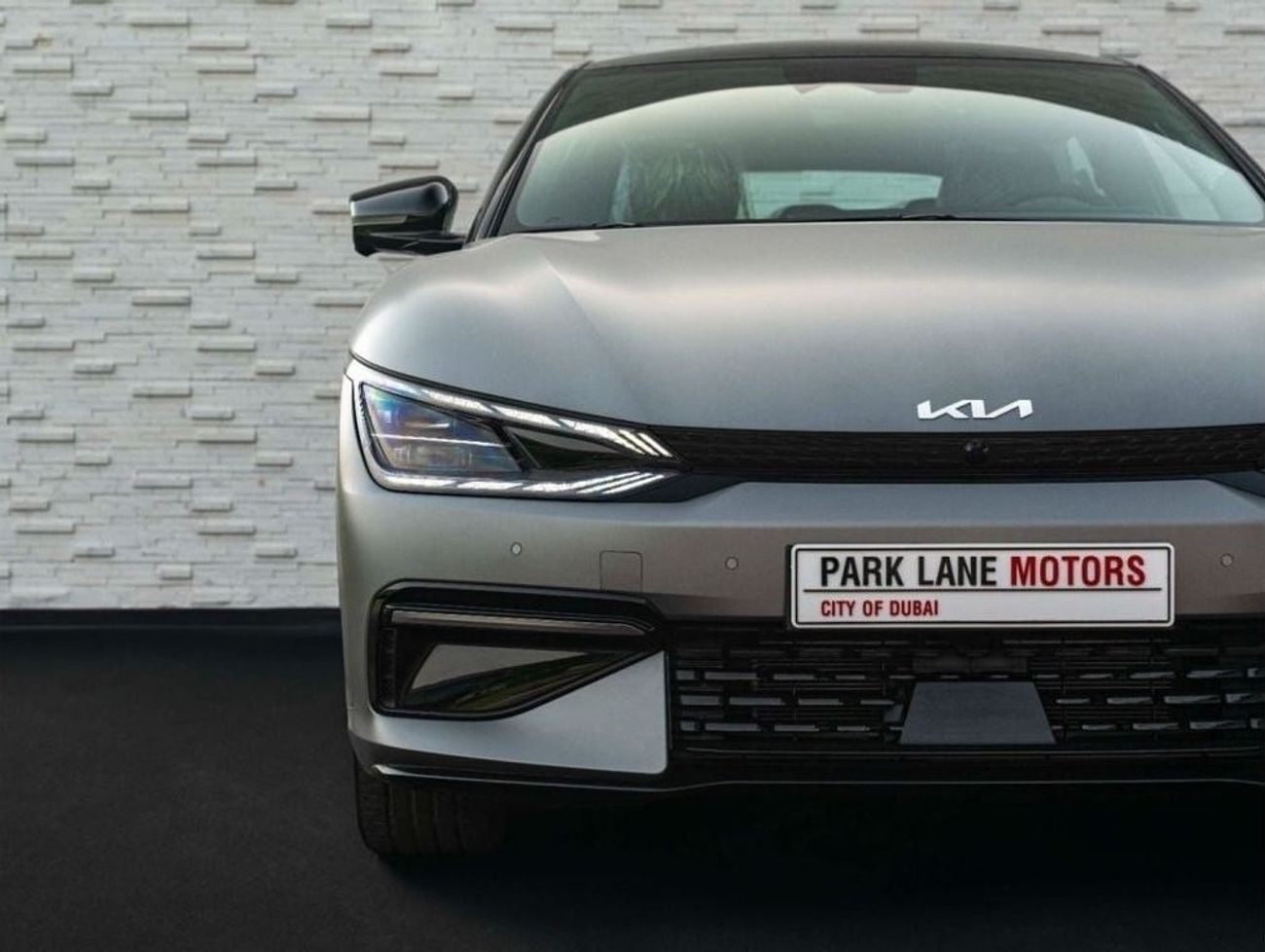 Kia EV6 AED 3,633 PM • 2024 BRAND-NEW EV6 GT EDITION • 410+ KMS DUAL-MOTOR LONG RANGE • 5YEARS KIA WARRANTY