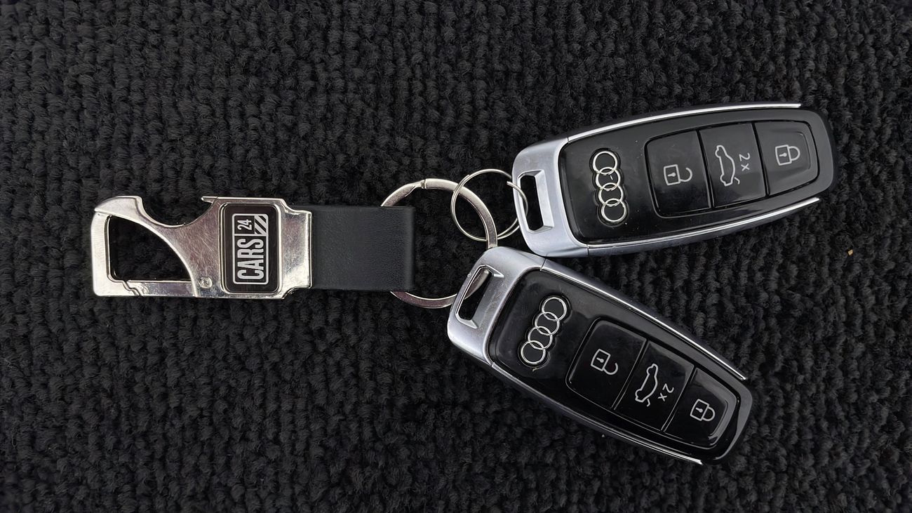 أودي A6 Audi A6 2