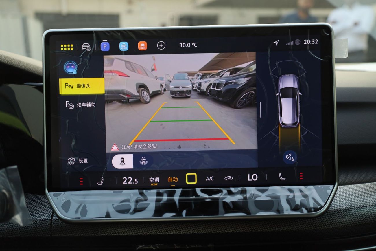 فولكس واجن جولف ار 300TSI 2025 Model Only for export only