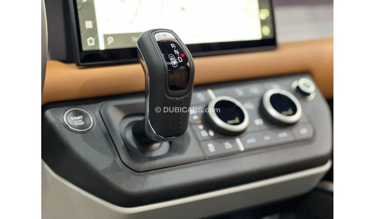 لاند روفر ديفندر 2023 Land Rover Defender 110 P400 HSE, 2026 Land Rover Warranty, 2028 Land Rover Service Pack, GCC