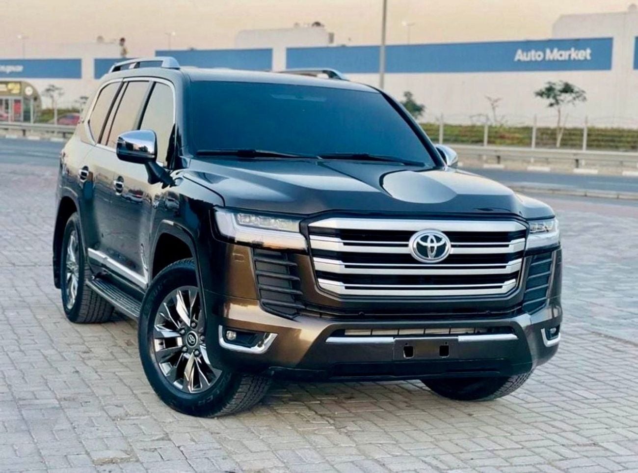 تويوتا لاند كروزر GXR