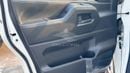 Toyota Hiace DX
