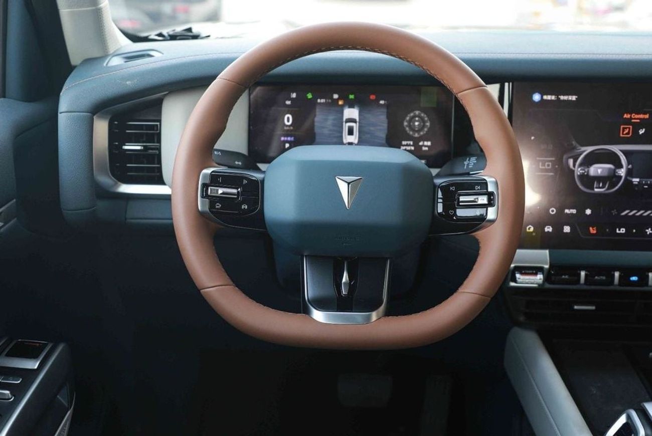 تشنجان ديبال جي 318 2024 Changan Deepal G318 Comfort - Plug-in Hybrid - Grey inside Blue