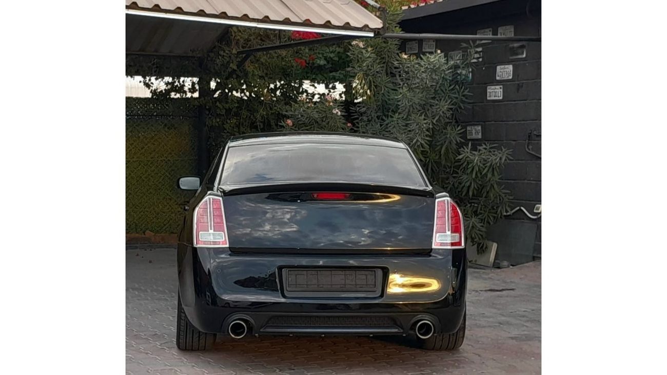 Chrysler 300C SRT8