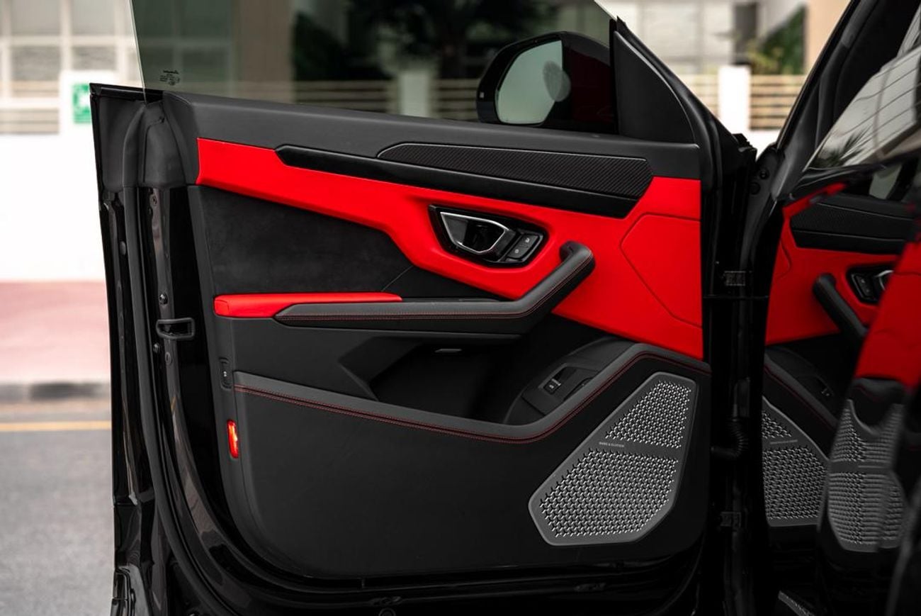 Lamborghini Urus STD Brand new