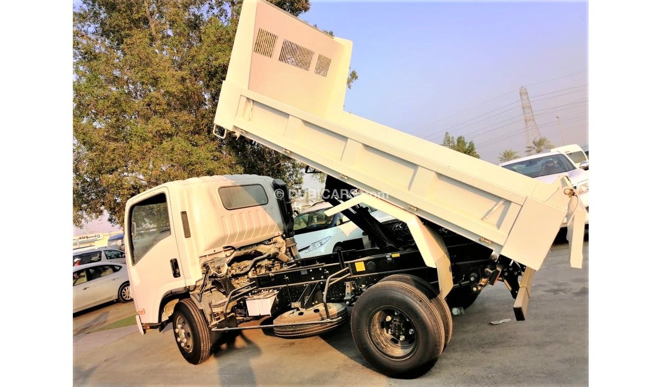 إيسوزو NPR قلاب 4 طن