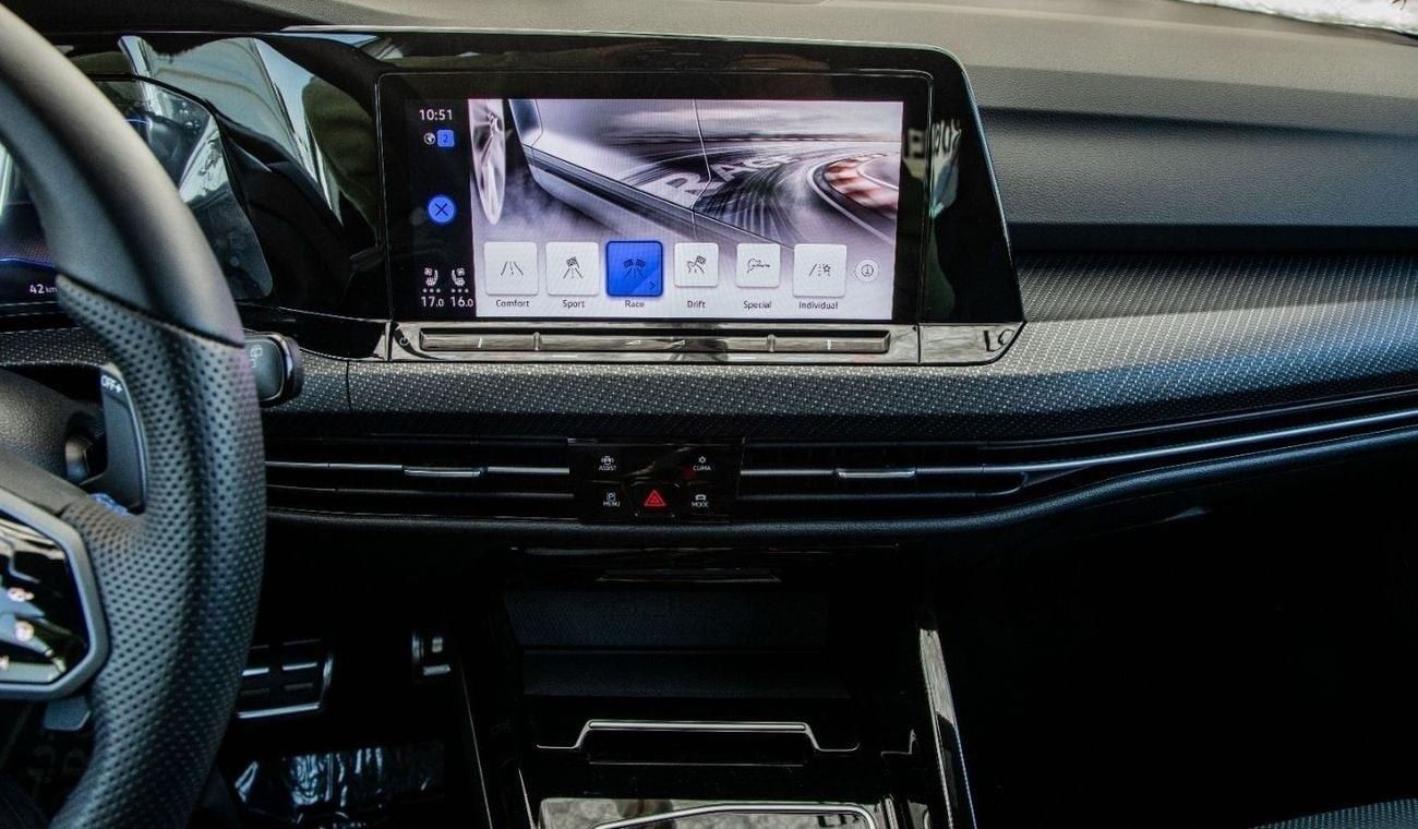 فولكس واجن جولف ار Base 2.0T Ramadan Offers For sale in Dubai Volkswagen Golf R Hatchback 2.0L